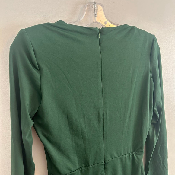 Superdown Martyna Deep V Mini Dress Emerald Green Size Medium - Picture 8 of 13
